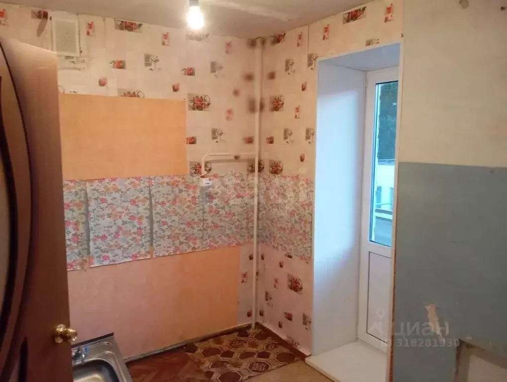 1-к кв. Оренбургская область, Тюльганский поссовет, пос. Тюльган ул. ... - Фото 1