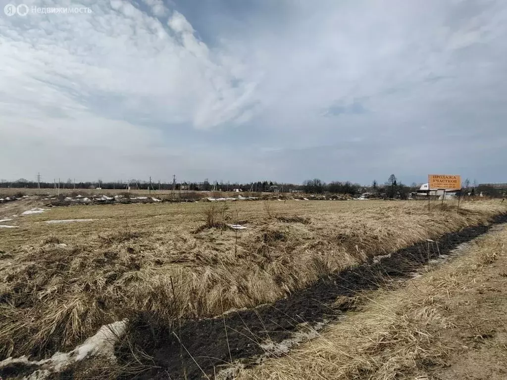 Участок в Волхов, микрорайон Валим (10 м) - Фото 1