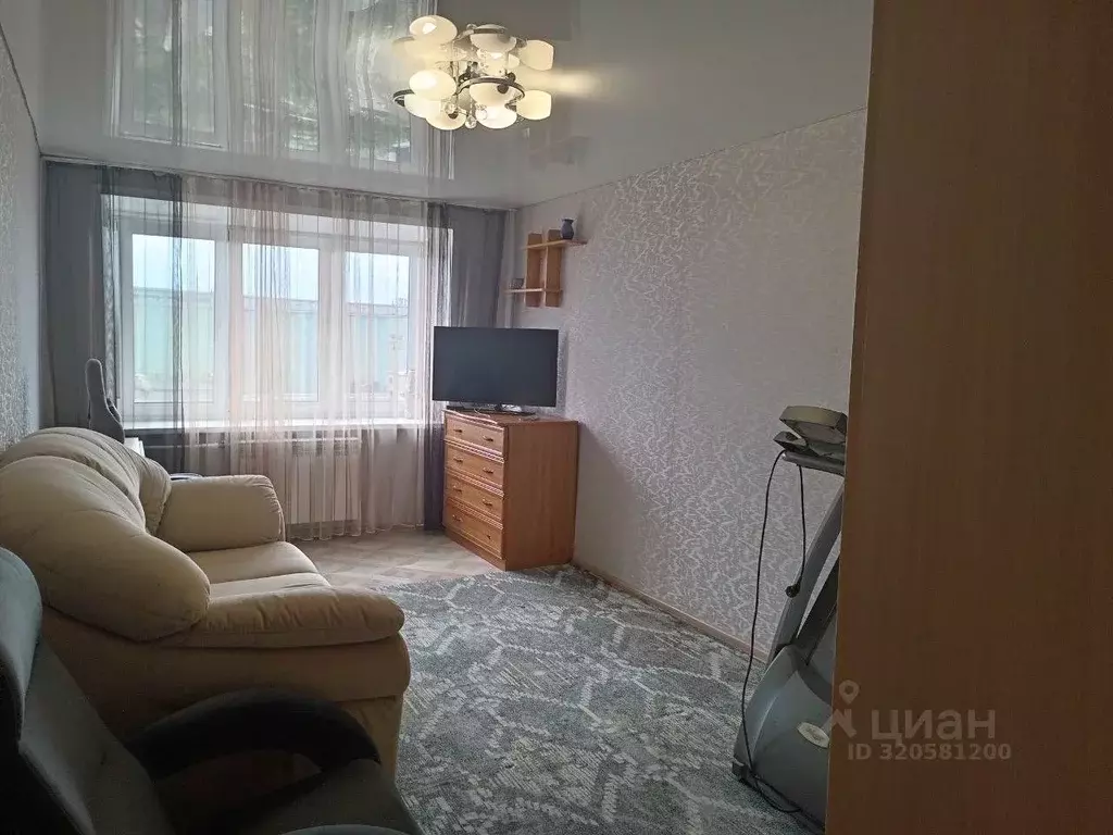 2-к кв. Самарская область, Сызрань Советская ул., 125 (47.5 м) - Фото 0