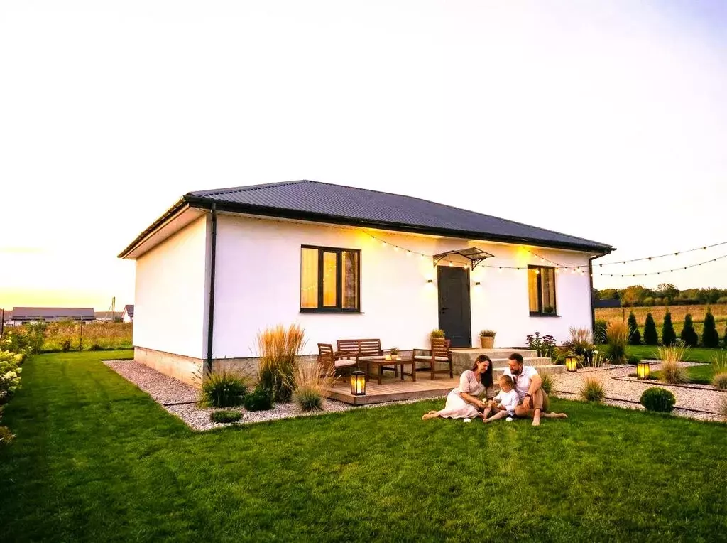 Дом в Симферопольский район, село Урожайное (90 м) - Фото 1