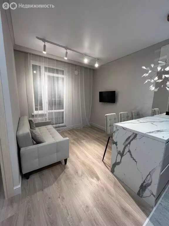 1-комнатная квартира: посёлок Парголово, Брюлловская улица, 5 (34.6 м) - Фото 0