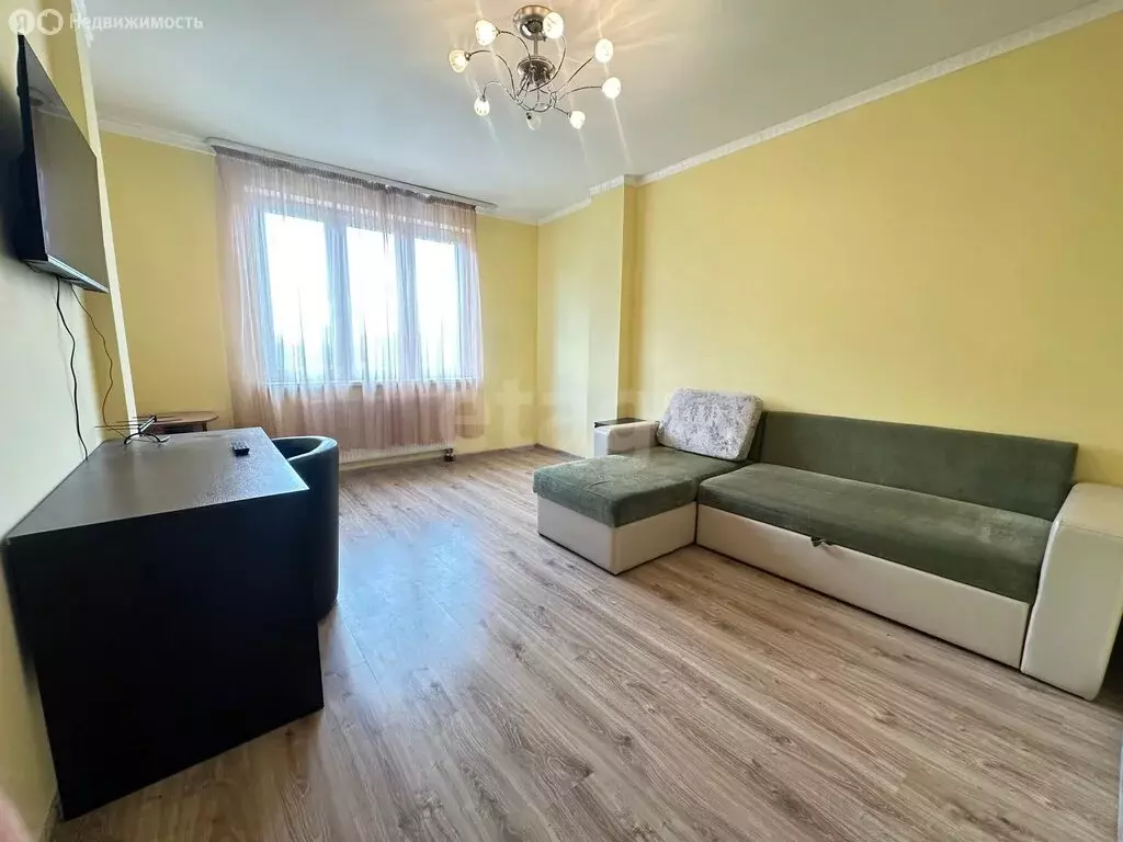 1-комнатная квартира: Калининград, Автомобильная улица, 19 (37.7 м) - Фото 1