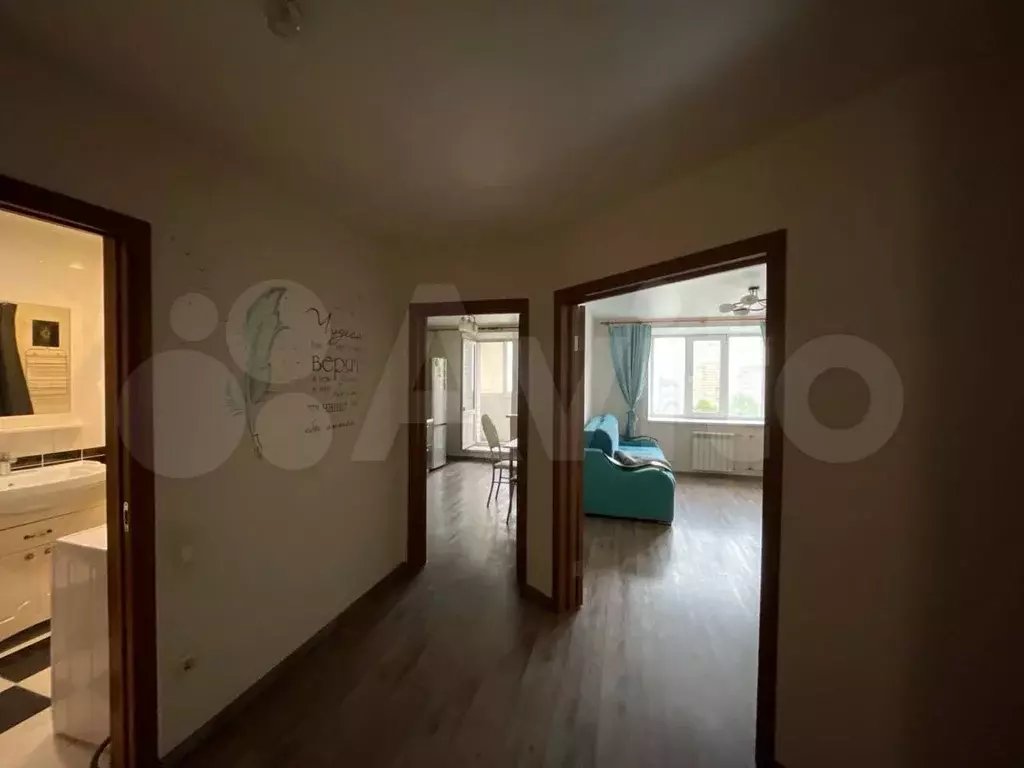 1-к. квартира, 42 м, 6/10 эт. - Фото 0