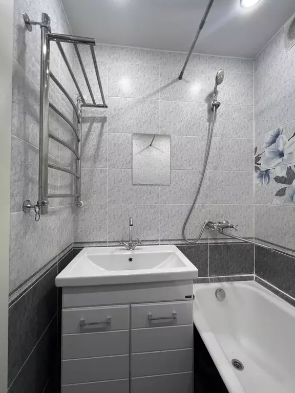 Продаётся 3-к квартира, 60.3 м - Фото 0