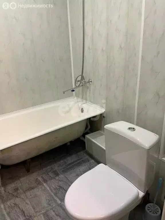 1-комнатная квартира: Ачинск, 4-й микрорайон, 7 (30 м) - Фото 0