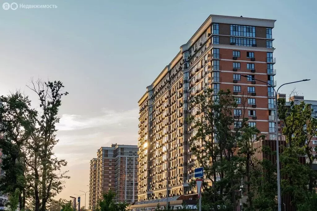 3-комнатная квартира: Краснодар, улица Константина Гондаря, 99 (77.4 ... - Фото 2