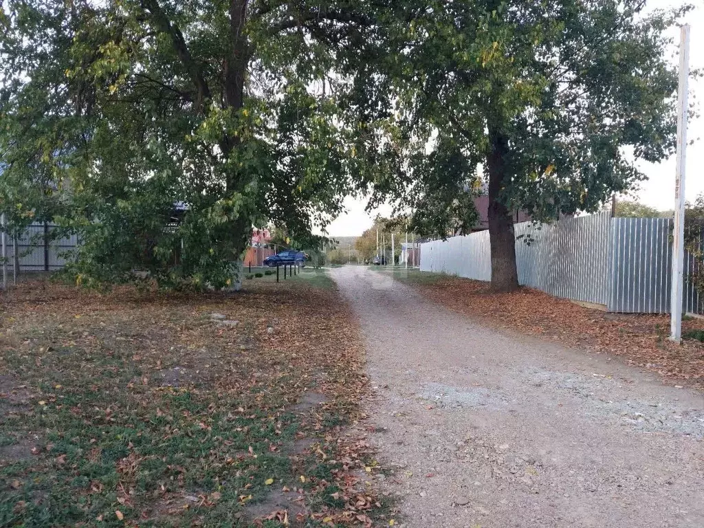 Участок в Адыгея, Майкопский район, Краснооктябрьское с/пос, Садовый ... - Фото 1
