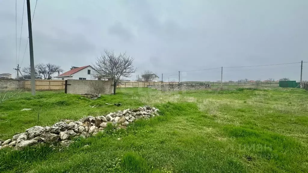 Участок в Крым, Черноморское пгт ул. Фрунзе, 23Б (11.3 сот.) - Фото 1