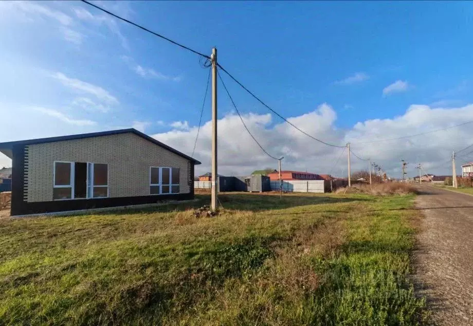 Дом в Краснодарский край, Темрюкский район, Таманское с/пос, пос. ... - Фото 2