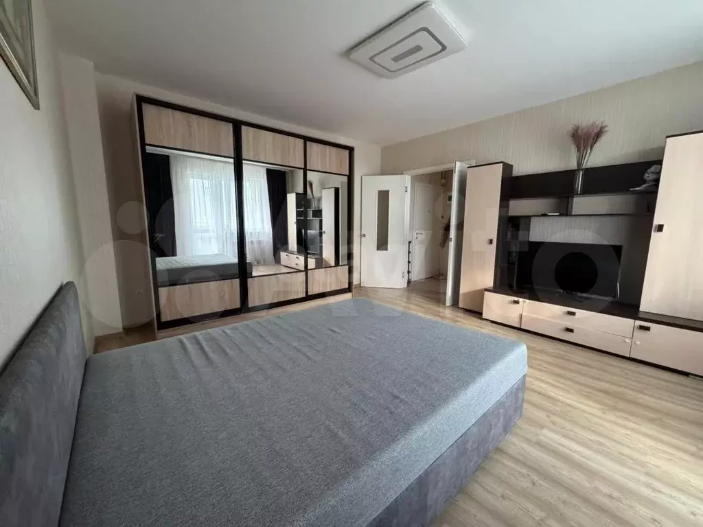 1-к. квартира, 45 м, 3/5 эт. - Фото 1