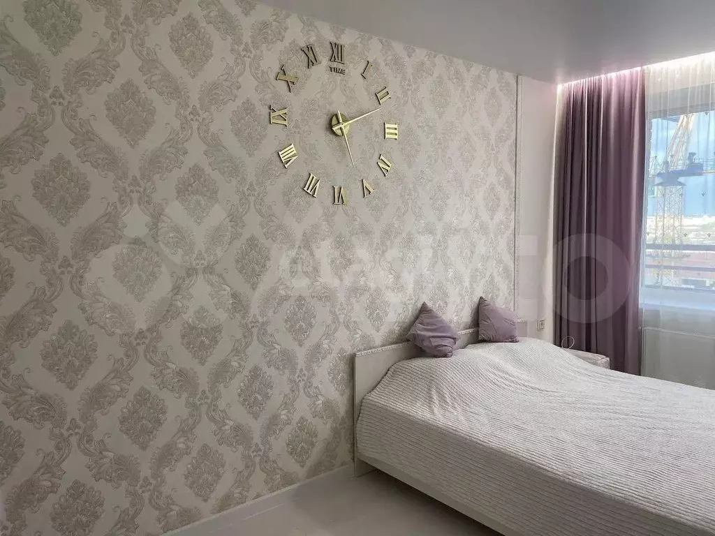 Квартира-студия, 36 м, 20/25 эт. - Фото 0