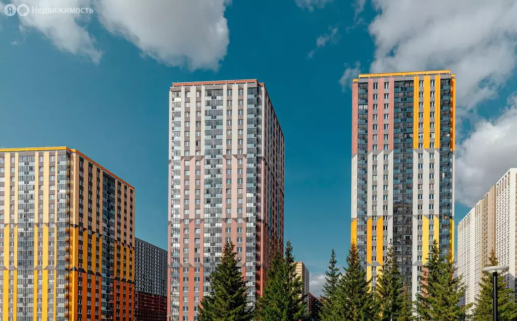 3-комнатная квартира: Екатеринбург, проспект Космонавтов, 7Б (77.5 м) - Фото 2