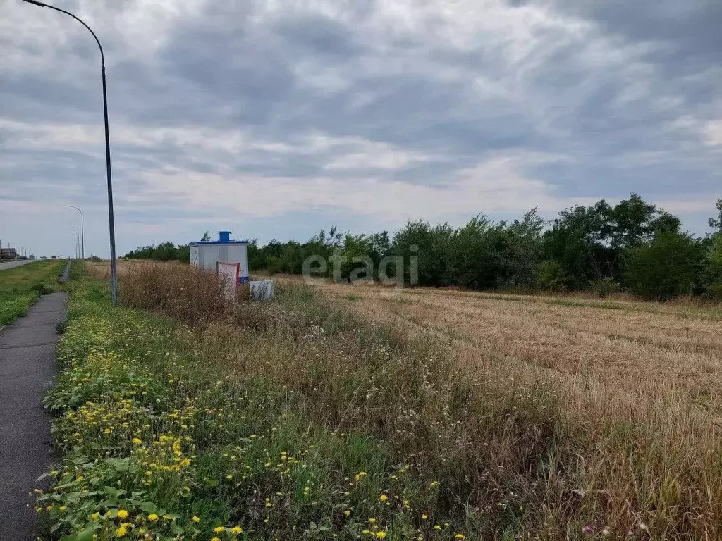 Участок в Белгородская область, Белгород Юго-Западный-2.2 мкр, ул. ... - Фото 1