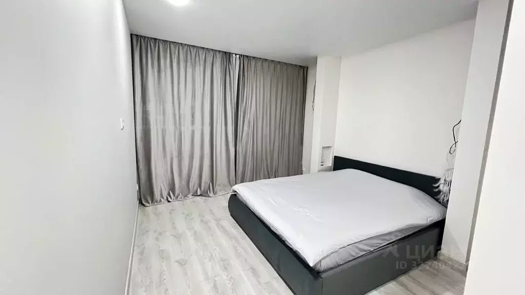 2-к кв. Пермский край, Пермь Комсомольский просп., 58 (42.0 м) - Фото 1