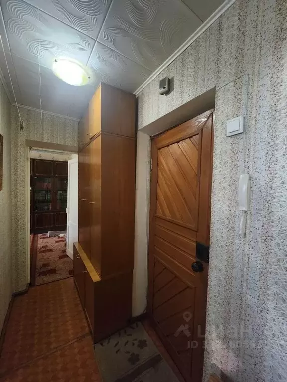 2-к кв. Ленинградская область, Луга просп. Володарского, 28 (44.7 м) - Фото 0