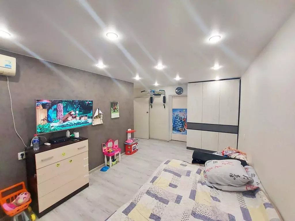 Продаётся 3-к квартира, 55 м - Фото 1