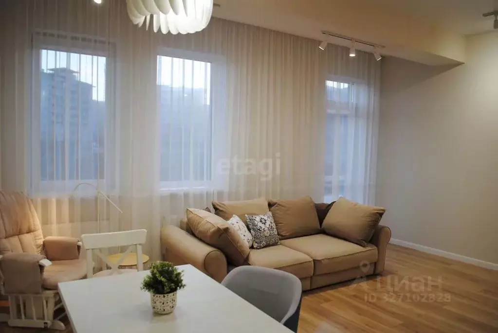 2-к кв. Крым, Судак ул. Октябрьская, 59 (82.1 м) - Фото 1