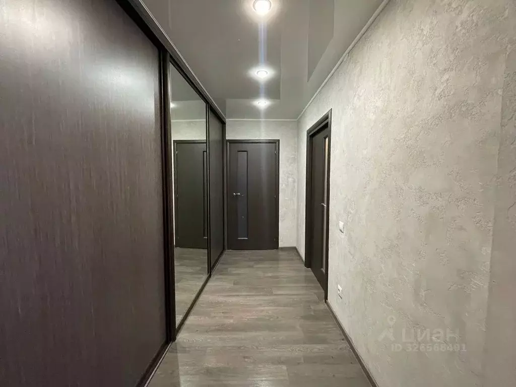 2-к кв. Тюменская область, Тюмень ул. Николая Семенова, 27 (62.5 м) - Фото 2