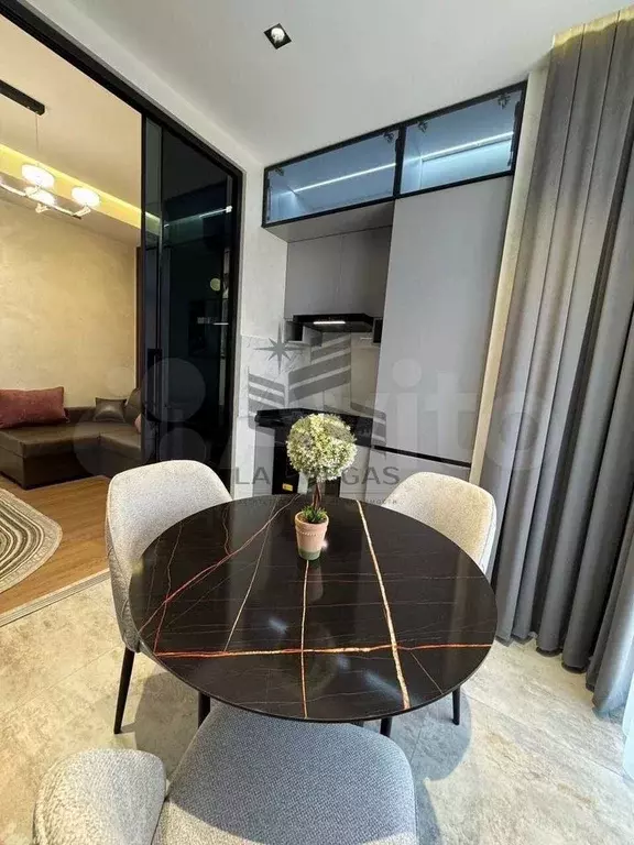 2-к. квартира, 60 м, 4/19 эт. - Фото 1