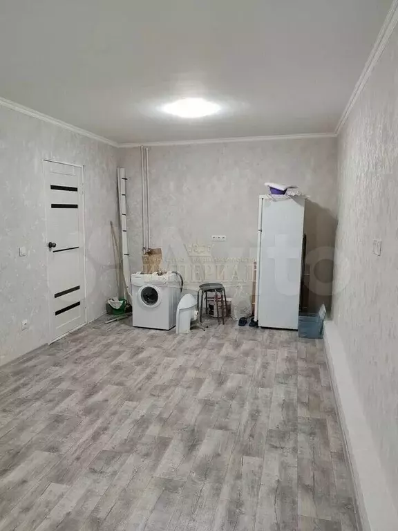 Комната 20 м в 2-к., 1/3 эт. - Фото 0