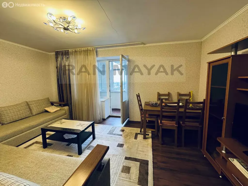 3-комнатная квартира: Майкоп, Пролетарская улица, 304 (63.3 м) - Фото 1