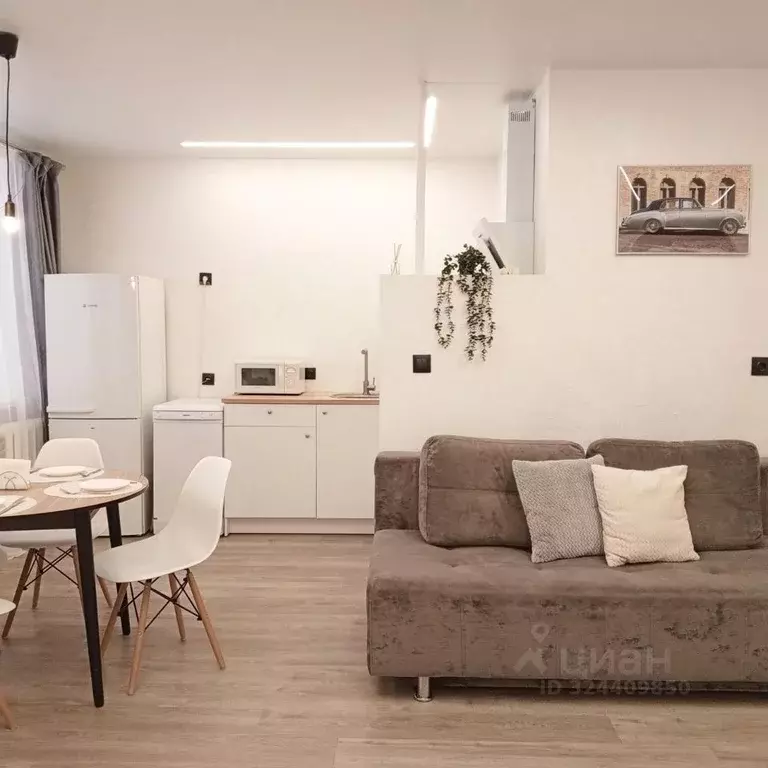 2-к кв. Удмуртия, Ижевск ул. Имени Наговицына, 4 (72.0 м) - Фото 2