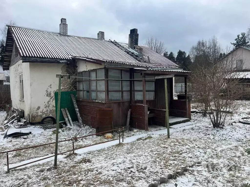 Дом в Ленинградская область, Тихвин пос. Боровинка, пер. Сосновый, 2 ... - Фото 2