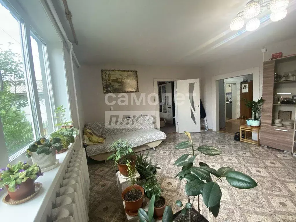 Дом в Иркутская область, Эхирит-Булагатский район, пос. Усть-Ордынский ... - Фото 1