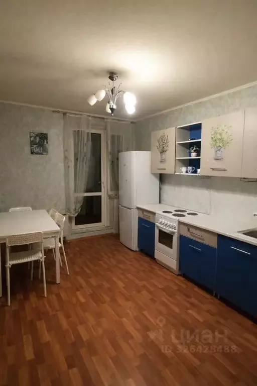 2-к кв. Москва Синявинская ул., 11к10 (67.0 м) - Фото 1
