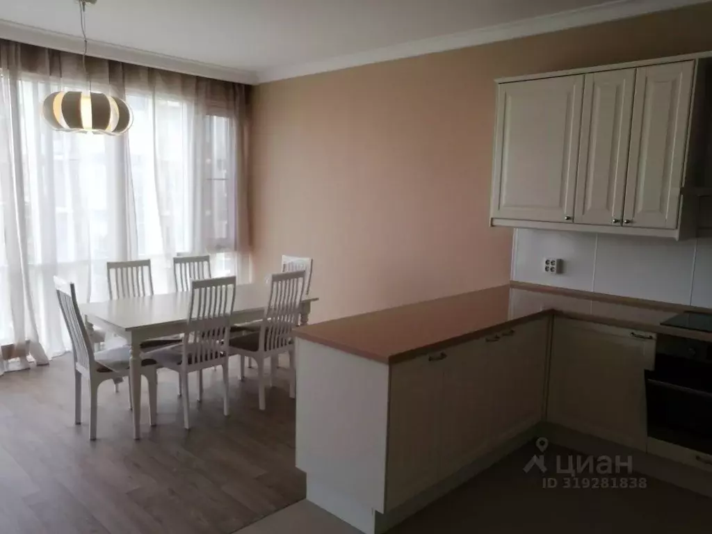 4-к кв. Москва Нежинская ул., 1к3 (140.0 м) - Фото 1