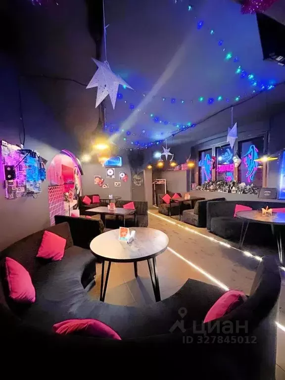 Помещение свободного назначения в Санкт-Петербург ул. Марата, 53 (91 ... - Фото 0