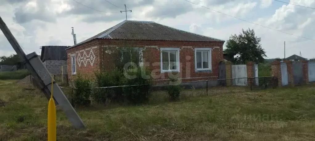 Дом в Курганская область, Далматовский муниципальный округ, с. Пески ... - Фото 1
