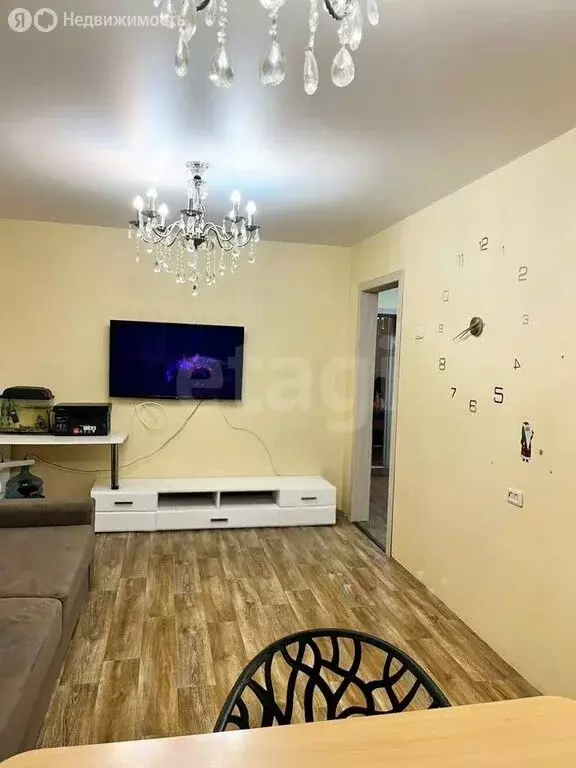 3-комнатная квартира: Миасс, Уральская улица, 1 (61.5 м) - Фото 2