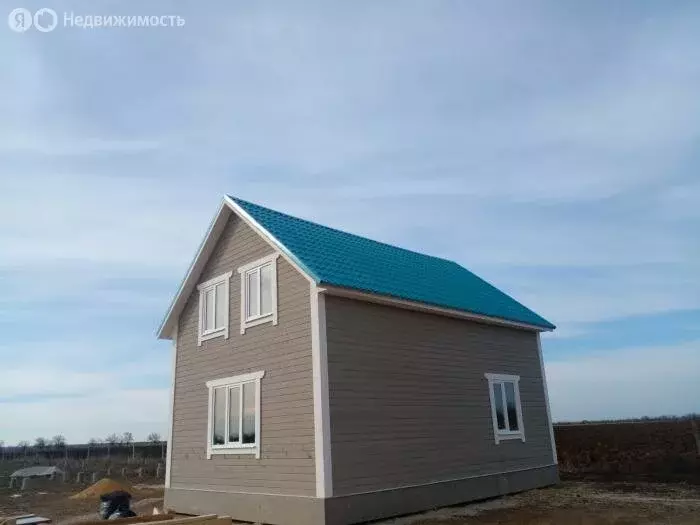 Дом в Раздольненский район, Чернышевское сельское поселение, село ... - Фото 2