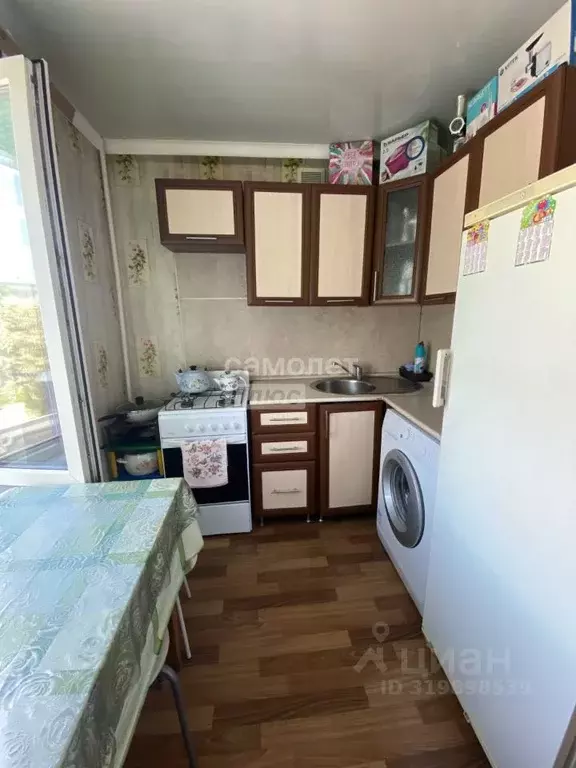 2-к кв. Самарская область, Сызрань ул. Лазо, 32 (37.0 м) - Фото 0