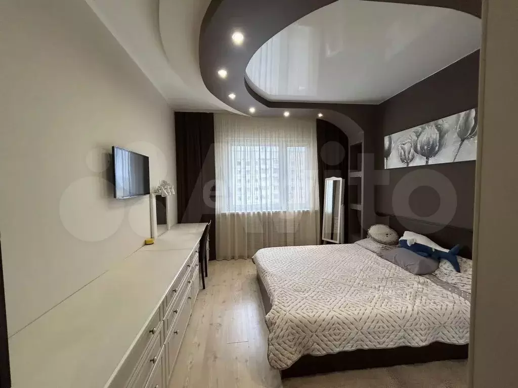 2-к. квартира, 70 м, 7/17 эт. - Фото 1