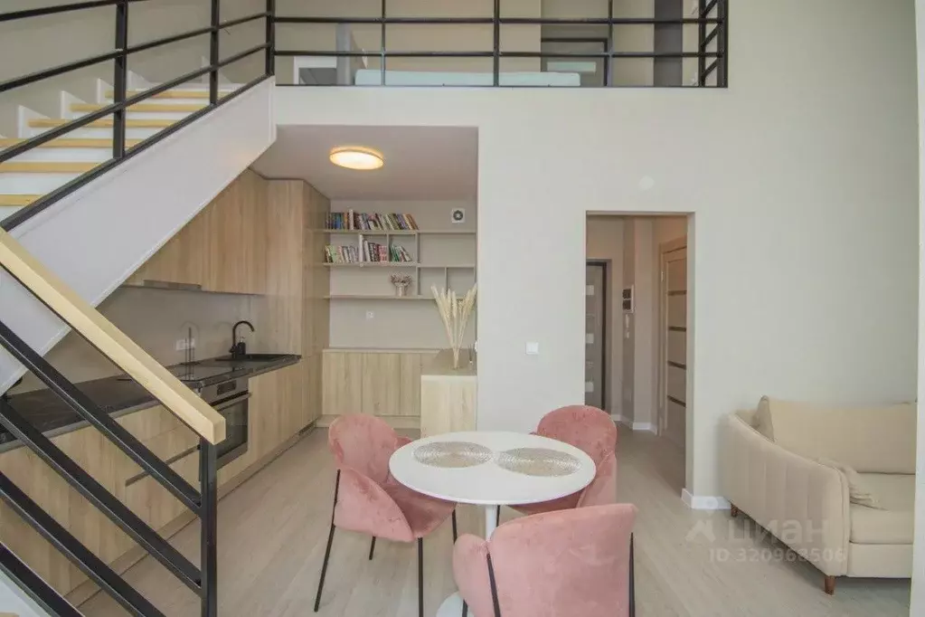 1-к кв. Свердловская область, Екатеринбург ул. Восточная, 31 (48.2 м) - Фото 2