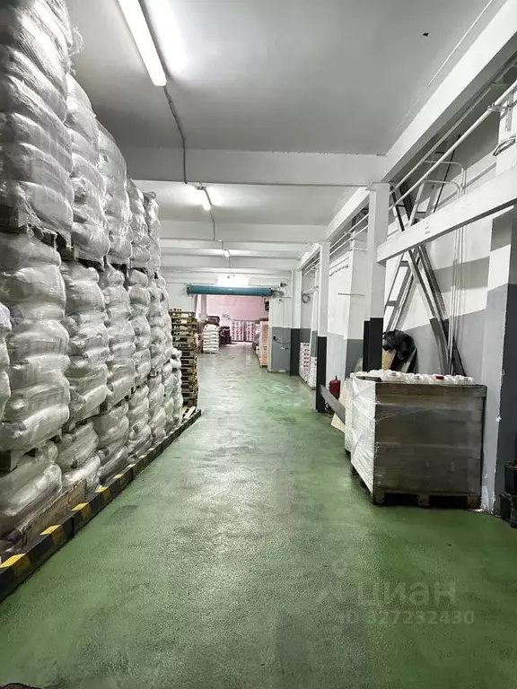 Производственное помещение в Санкт-Петербург дор. Нефтяная, 1 (5000 м) - Фото 2