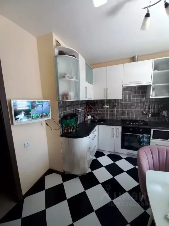 2-к кв. Волгоградская область, Волгоград Новоремесленная ул., 3 (65.8 ... - Фото 1