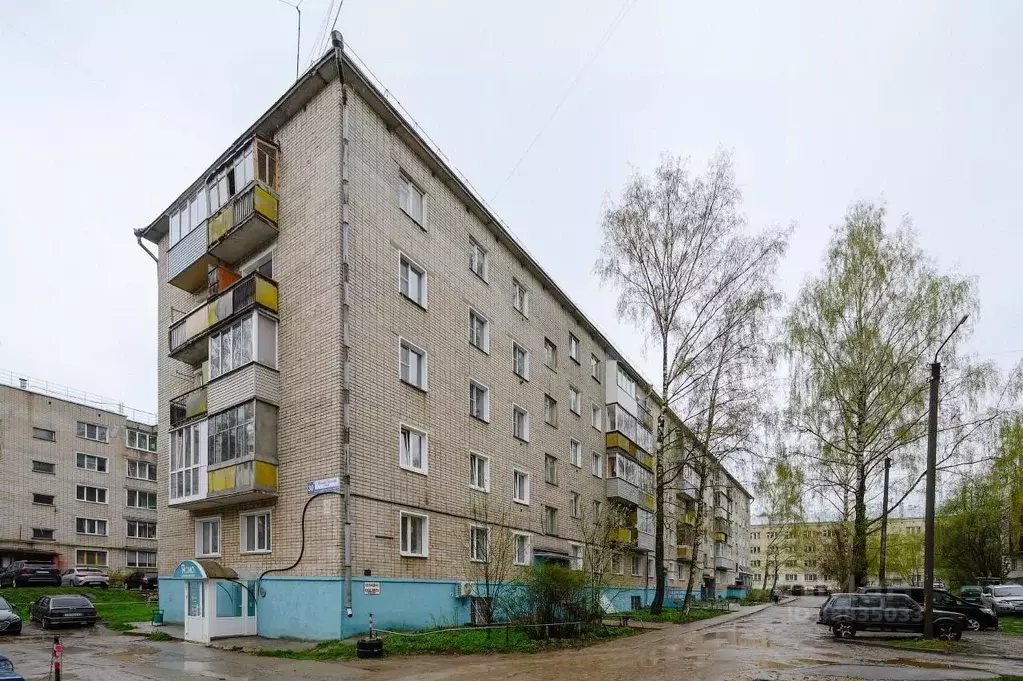3-к кв. Кировская область, Киров ул. Ивана Попова, 30А (62.9 м) - Фото 0