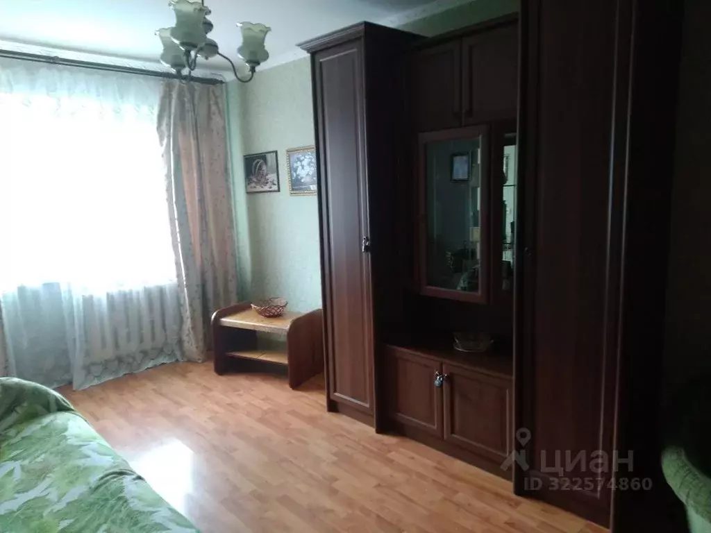 1-к кв. Омская область, Омск ул. 50 лет ВЛКСМ, 12 (30.0 м) - Фото 1