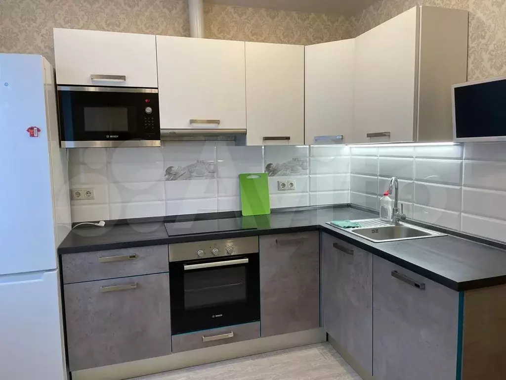 1-к. квартира, 40 м, 16/27 эт. - Фото 0