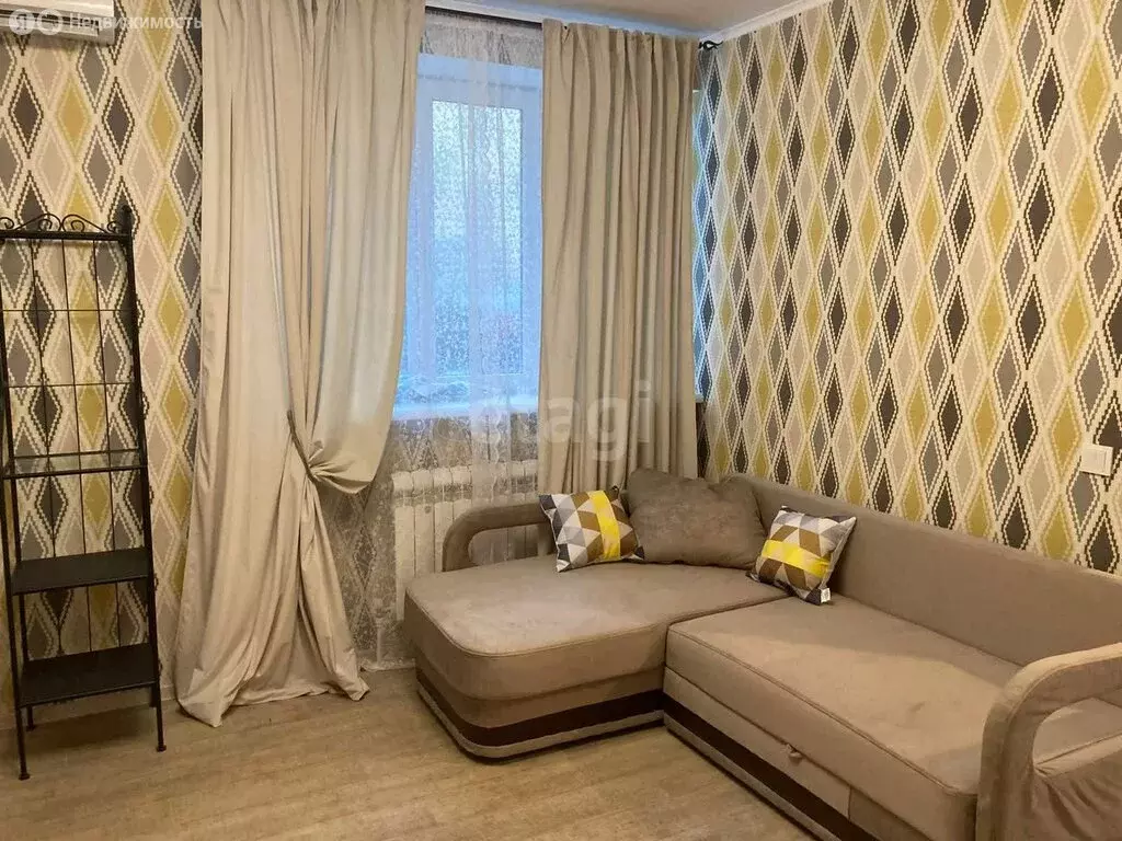 3-комнатная квартира: посёлок городского типа Гаспра, Алупкинское ... - Фото 1
