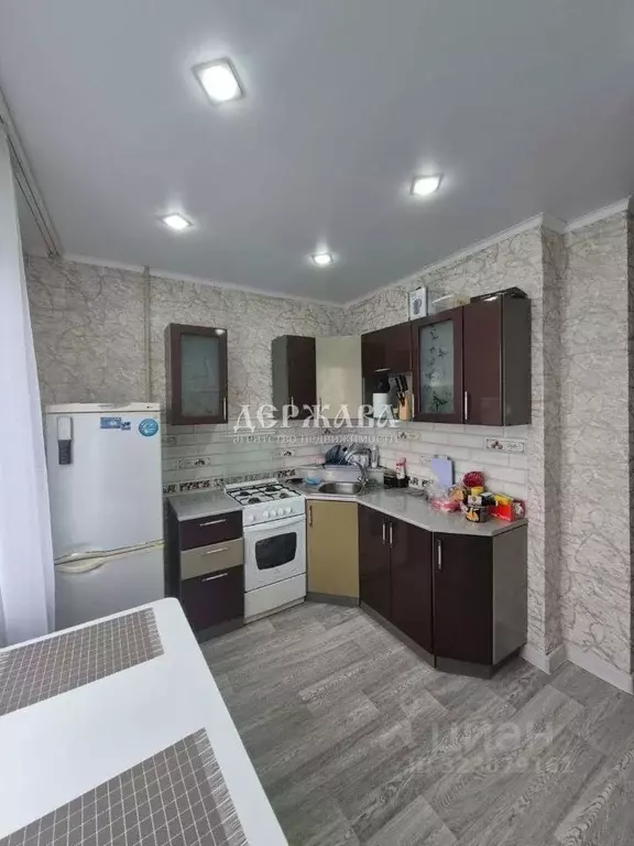 1-к кв. Белгородская область, Старый Оскол Студенческий мкр, 18 (37.0 ... - Фото 1