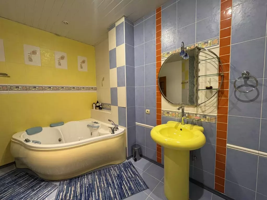Продаётся 3-к квартира, 112.7 м - Фото 1