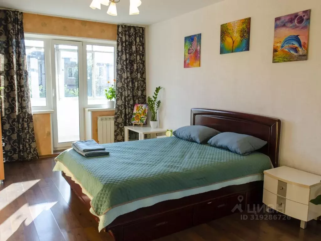 2-к кв. Приморский край, Владивосток ул. Кирова, 24 (46.0 м) - Фото 0