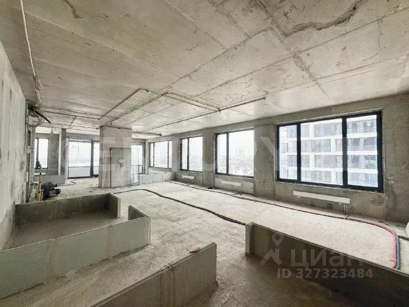 5-к кв. Москва ул. Нижние Мневники, 7 (142.5 м) - Фото 1