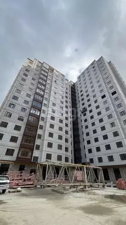 3-к кв. Дагестан, Махачкала ул. Бугленская, 10А (112.0 м) - Фото 0