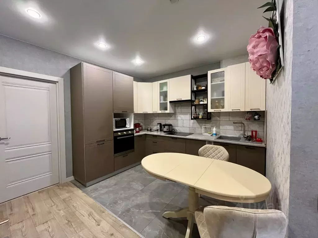 3-к кв. Тверская область, Конаково Учебная ул., 1А (91.7 м) - Фото 1