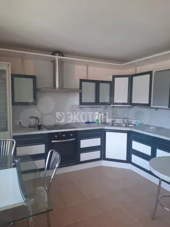 2-к. квартира, 72 м, 8/14 эт. - Фото 1